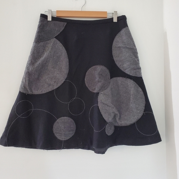 Boden Dresses & Skirts - BODEN Sz 14R Black Gray Wool Blend A-Line 22" Skirt Side Zip Circle Patch Preppy